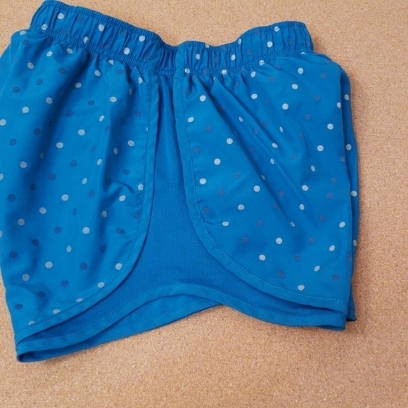Nike Reflective Teal Tempo Shorts - Picture 4 of 9
